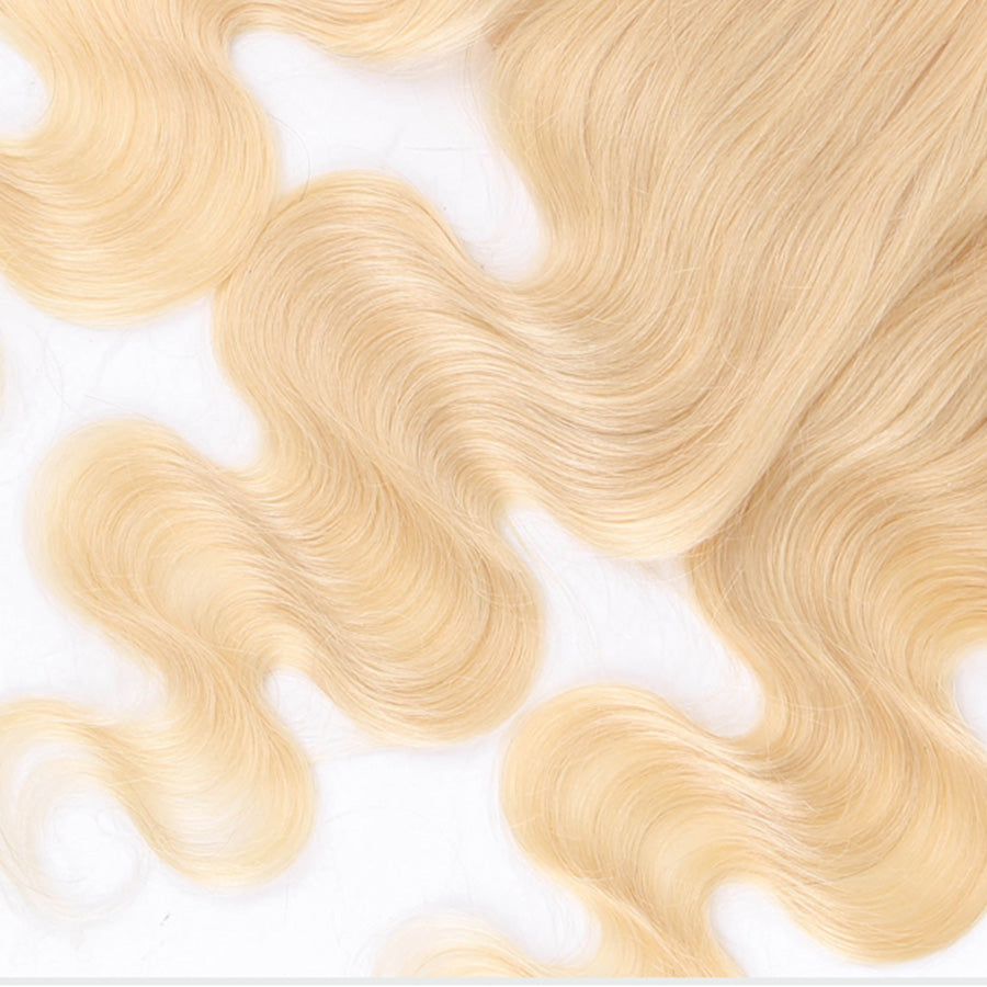 wavy blonde hair