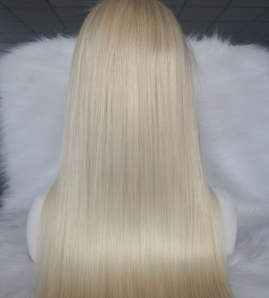 back look of the blonde wig on mannequin